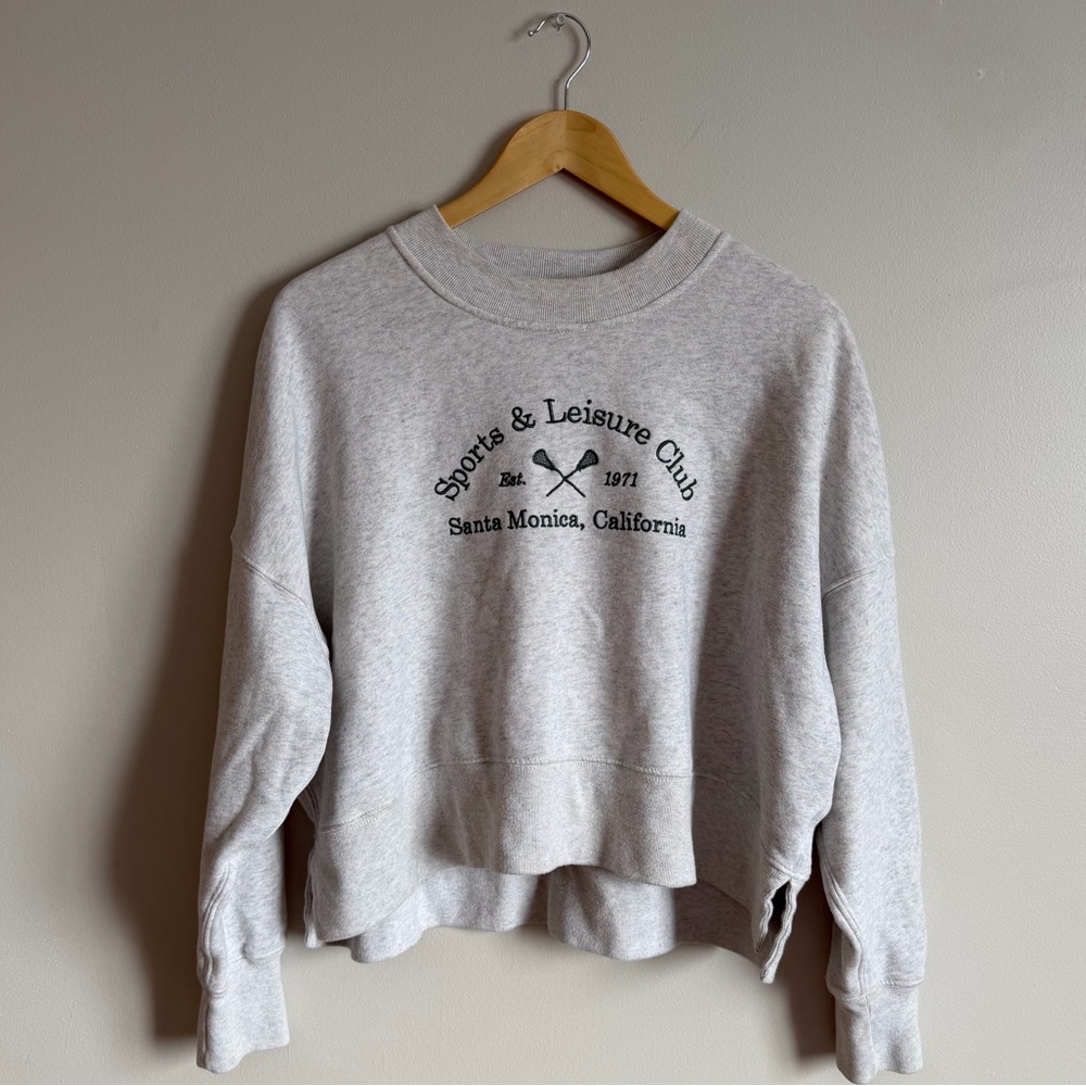 Abercrombie & Fitch Cropped Crewneck